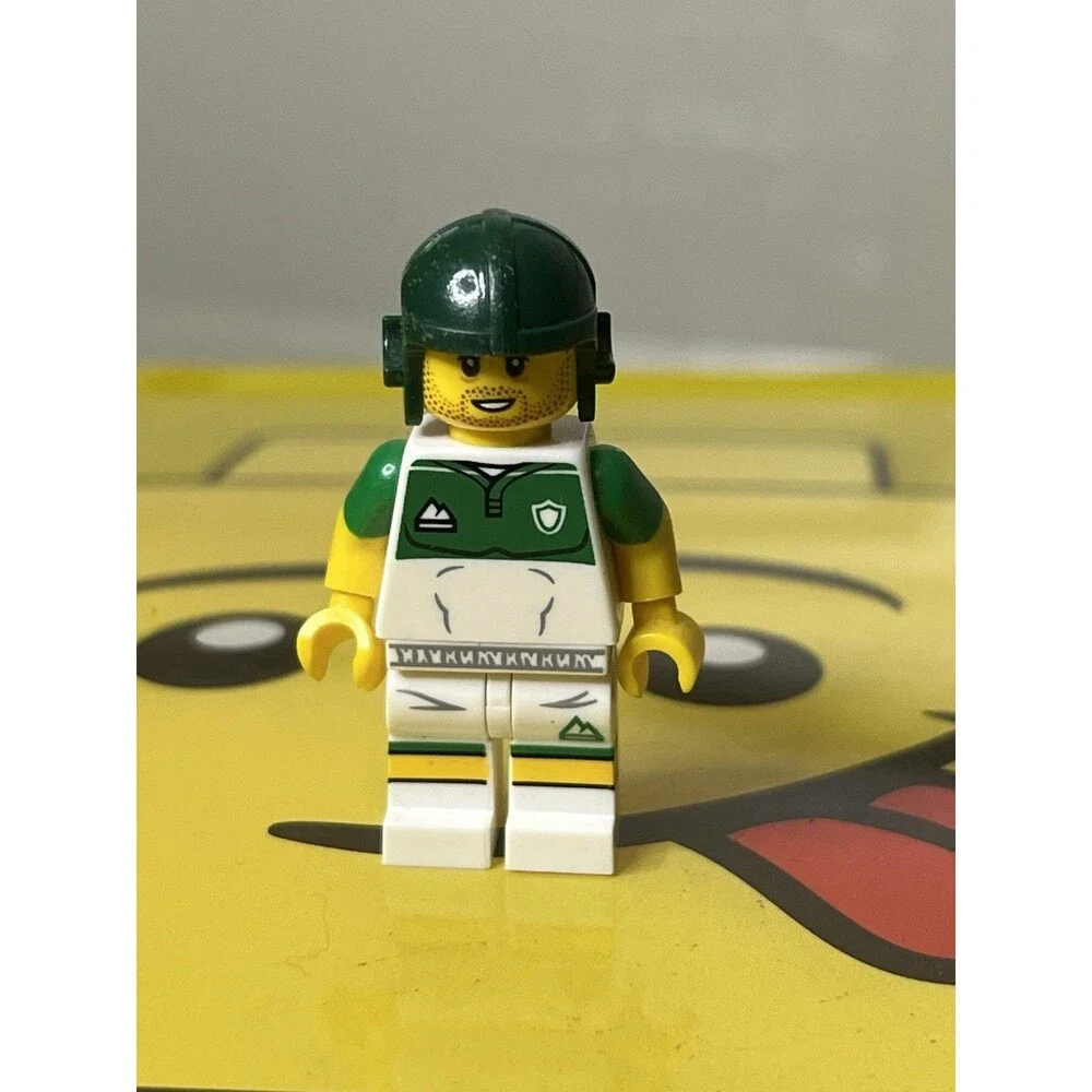 LEGO Series 19 Collectible Minifigures 71025 - Rugby Player